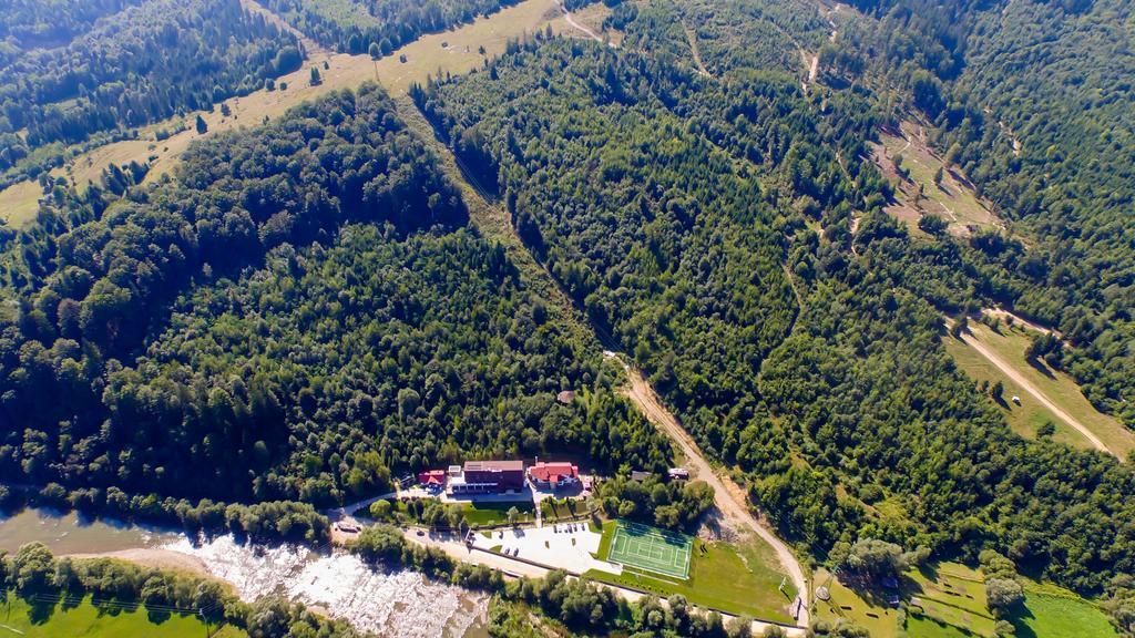 Lidana & 4* Vama (Suceava)